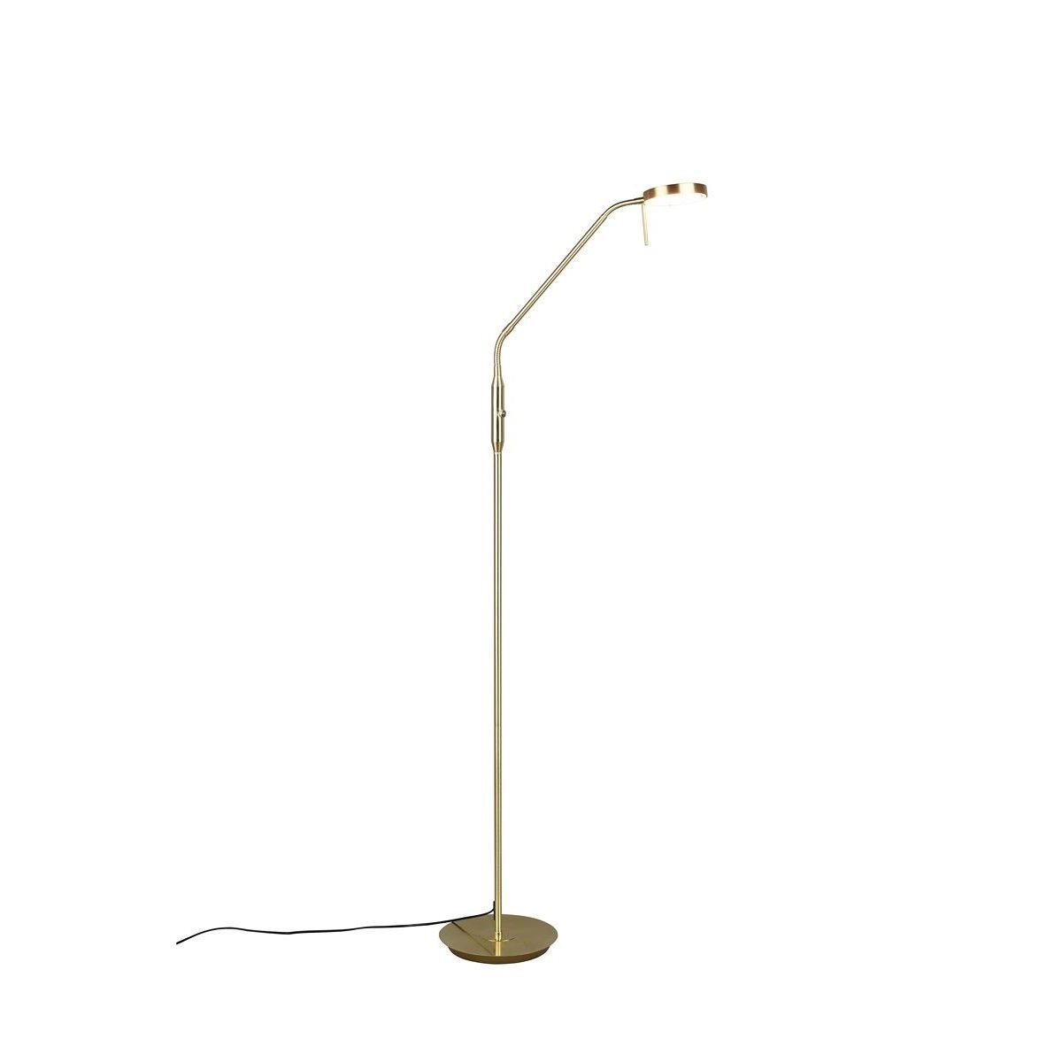 Złota lampa podłogowa LED o smukłej konstrukcji z okrągłą podstawą i regulowanym ramieniem. Kabel zasilający widoczny przy podstawie.