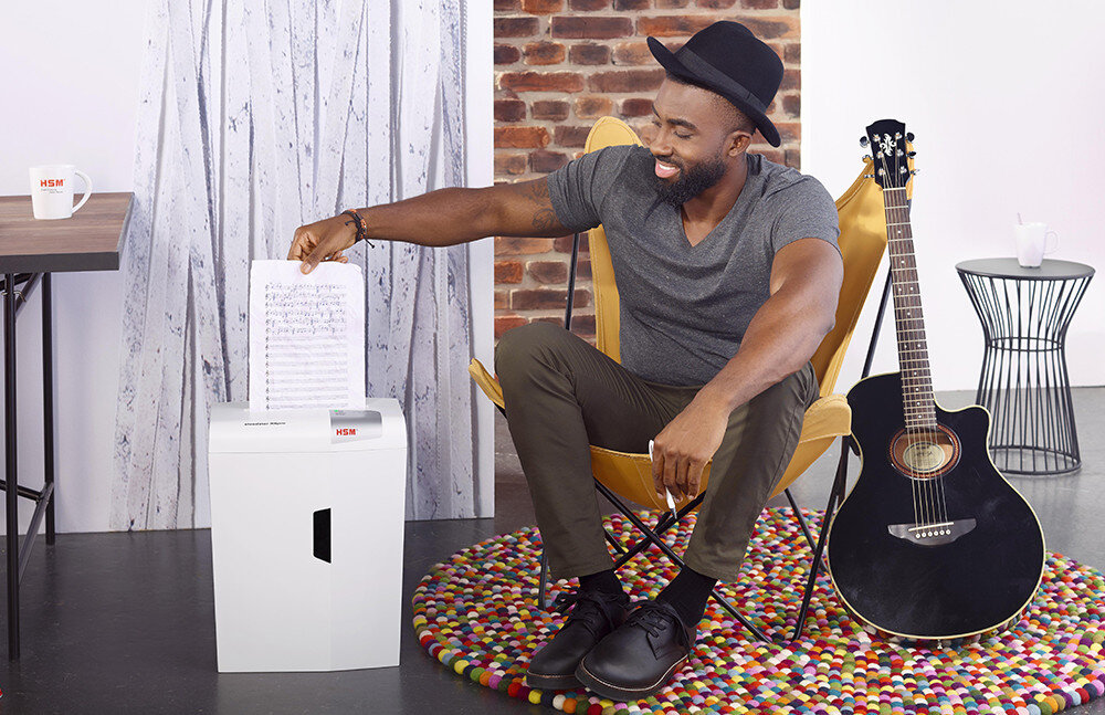 Niszczarka HSM Shredstar X8 głośność hałas przegrzanie czujniki