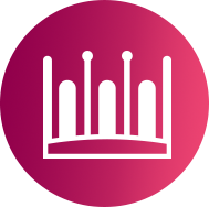 Białe logo w kształcie korony na różowym tle.