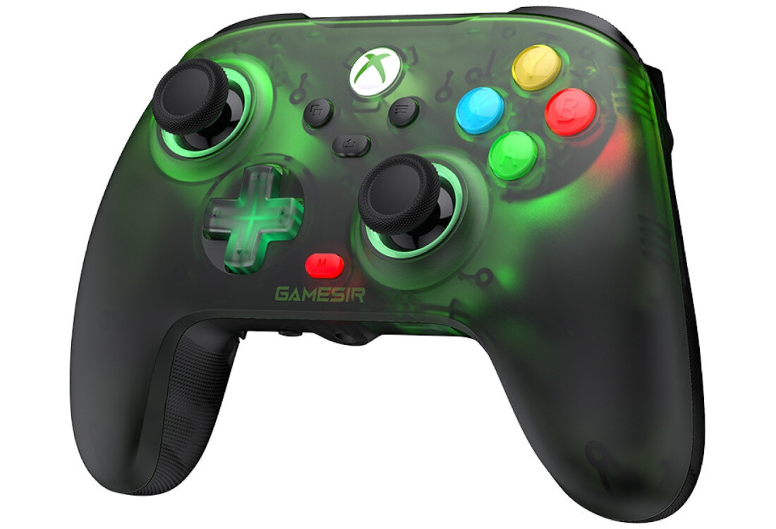 Kontroler GAMESIR T7 Pro Retro Zielony Precyzja bez dryftu technologia Hall Effect w drążkach i spustach 2-stopniowe blokady wyzwalaczy Krótki skok zdjęcie na białym tle ukosem
