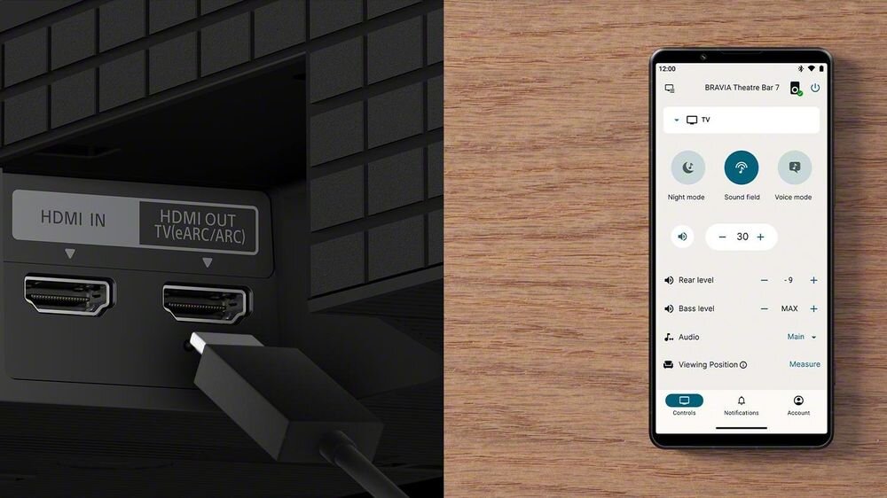 Soundbar SONY BRAVIA Theatre Bar 7 HT-A7100 HDMI eARC ARC aplikacja BRAVIA Connect łatwa konfiguracja, smartfon leżący na blacie