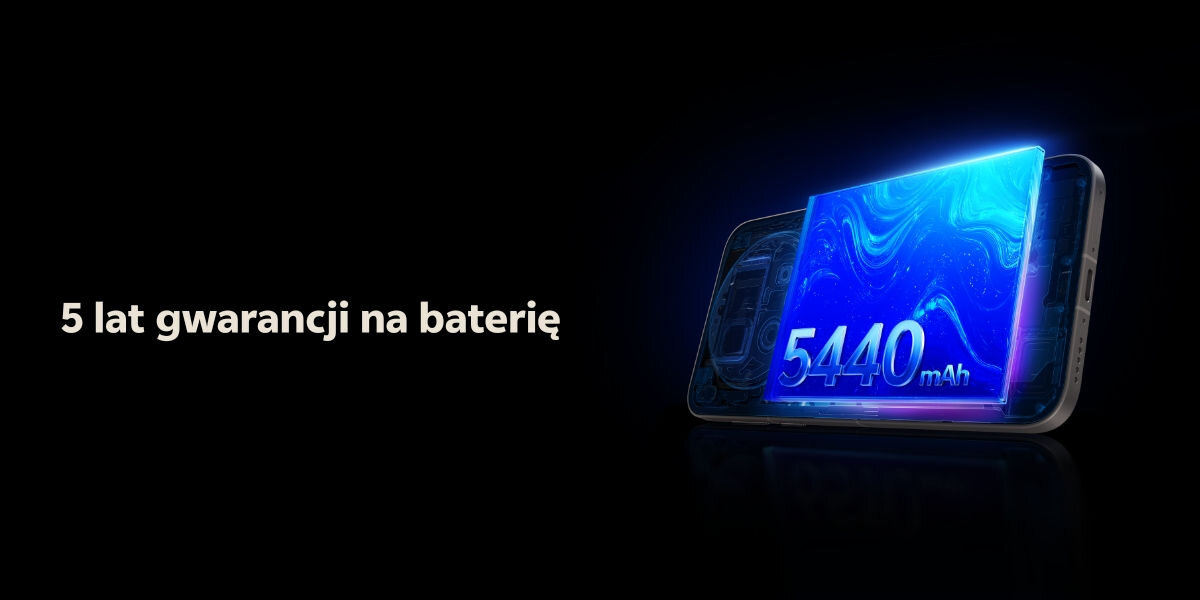 Obraz przedstawia smartfon z wyświetlonym na ekranie napisem \'5440 mAh\'. Obok widnieje tekst \'5 lat gwarancji na baterię\'.