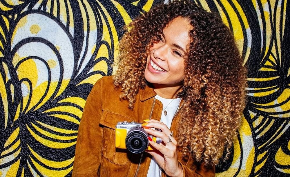 aparat canon EOS-M100 łączność