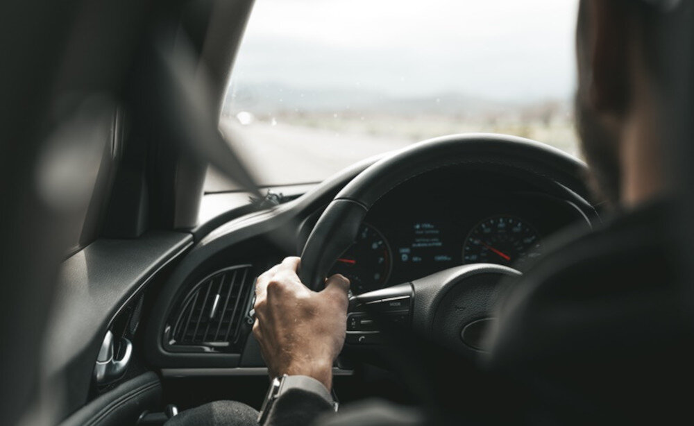 Lokalizator BLOW GPS BL003 Czarny alarmy ostrzeżenia powiadomienia informacje