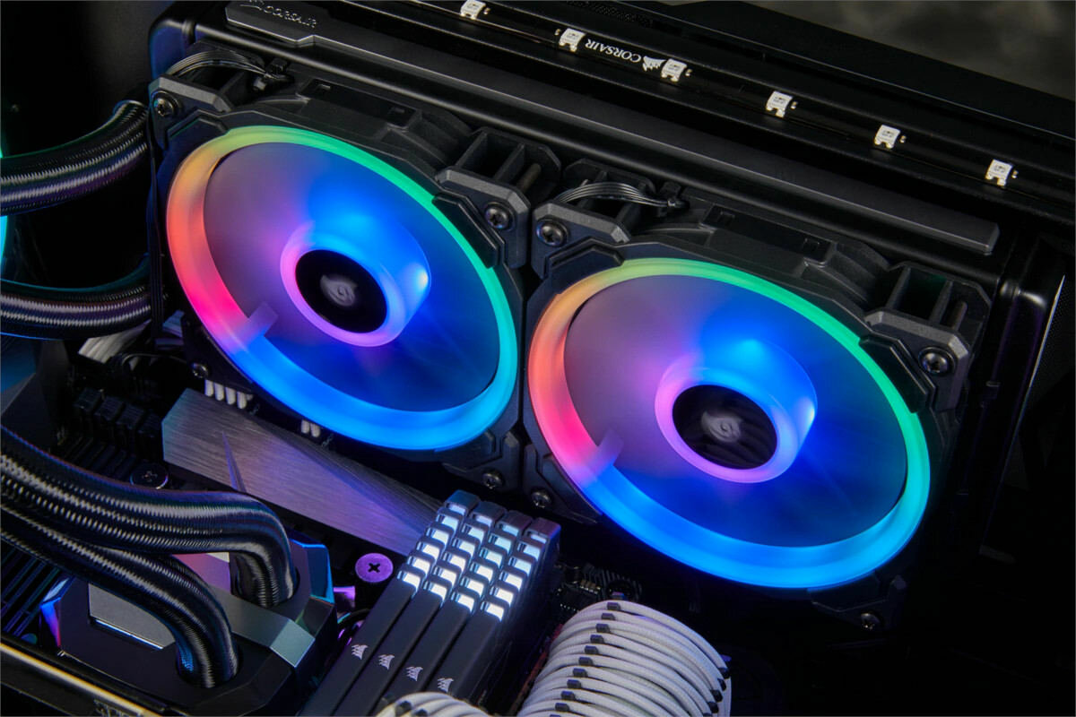 Wentylator CORSAIR LL120 RGB LED Dual Light Loop - oswietlenie