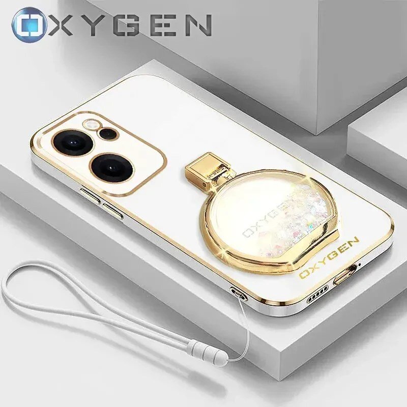 Etui na telefon w kolorze białym z złotymi akcentami, posiada napis \'OXYGEN\' oraz okrągły element dekoracyjny. Obok etui widoczny jest biały pasek na rękę.