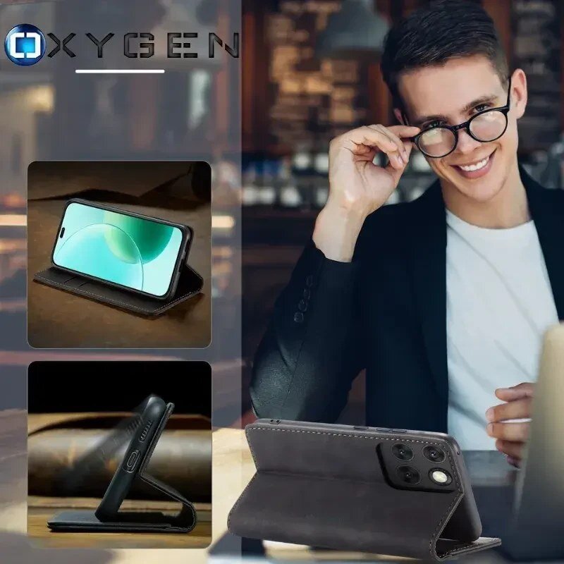 Obraz przedstawia etui na telefon w kolorze ciemnym, ustawione w pozycji stojącej, z widocznym logo \'OXYGEN\'. Obok znajduje się osoba w okularach, uśmiechająca się, siedząca przy stole.