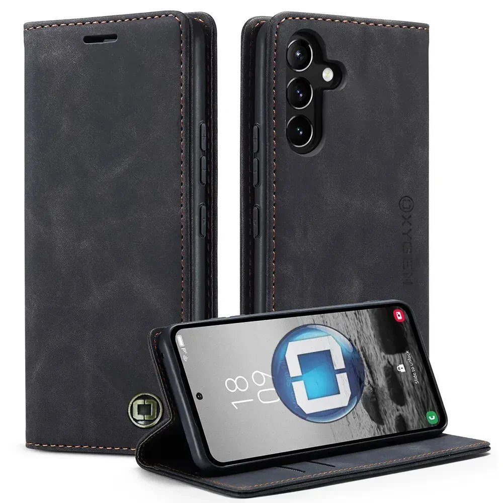 Na zdjęciu widoczne jest czarne etui na telefon z trzema otworami na aparaty oraz logo OXYGEN. Etui jest otwarte, a w środku znajduje się telefon z wyświetlaczem pokazującym godzinę 18:09.
