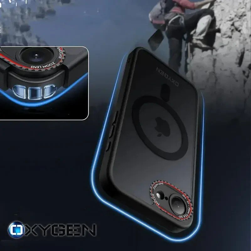 Obraz przedstawia etui na telefon z widocznym logo OXYGEN oraz detalem obiektywu aparatu z napisem \'ZOOM LENS\'. W tle widać osobę wspinającą się po skale.