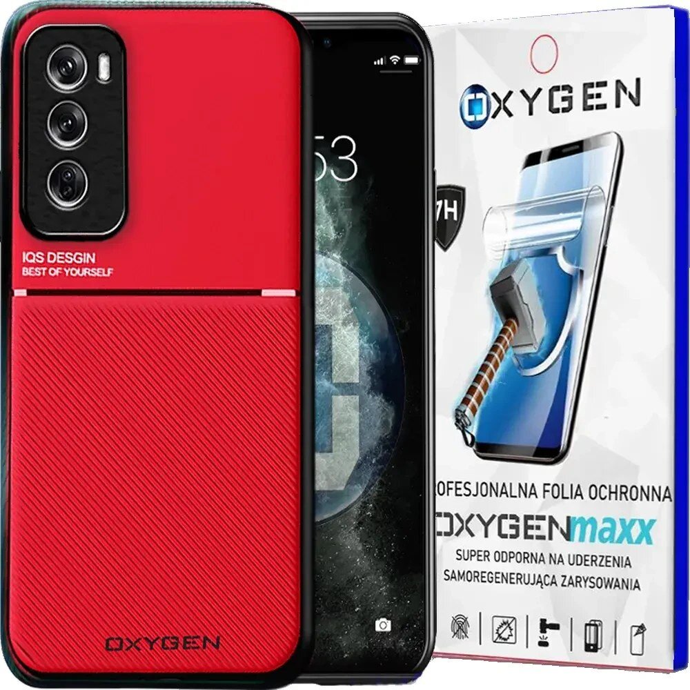 Obraz przedstawia czerwone etui na telefon z trzema otworami na aparat oraz opakowanie z napisem \'OXYGEN\' i grafiką młotka uderzającego w ekran. Na etui widoczny jest napis \'IQS DESIGN BEST OF YOURSELF\'.