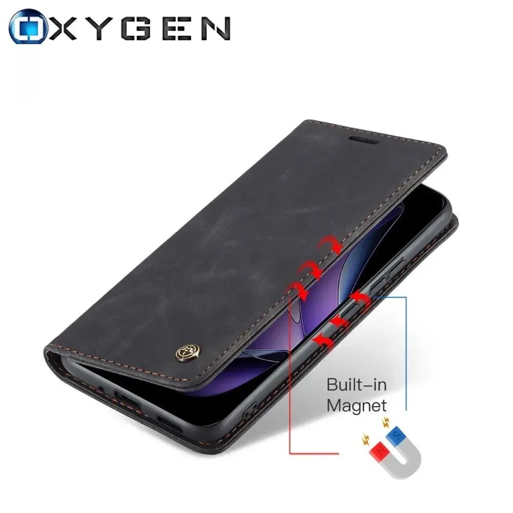 Czarne etui na telefon z klapką, z widocznym logo OXYGEN oraz napisem \'Built-in Magnet\'.
