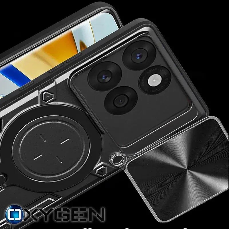 Obraz przedstawia etui na telefon z trzema widocznymi obiektywami aparatu oraz logo OXYGEN. Etui ma nowoczesny design z metalicznymi elementami i okrągłym wzorem na tylnej części.