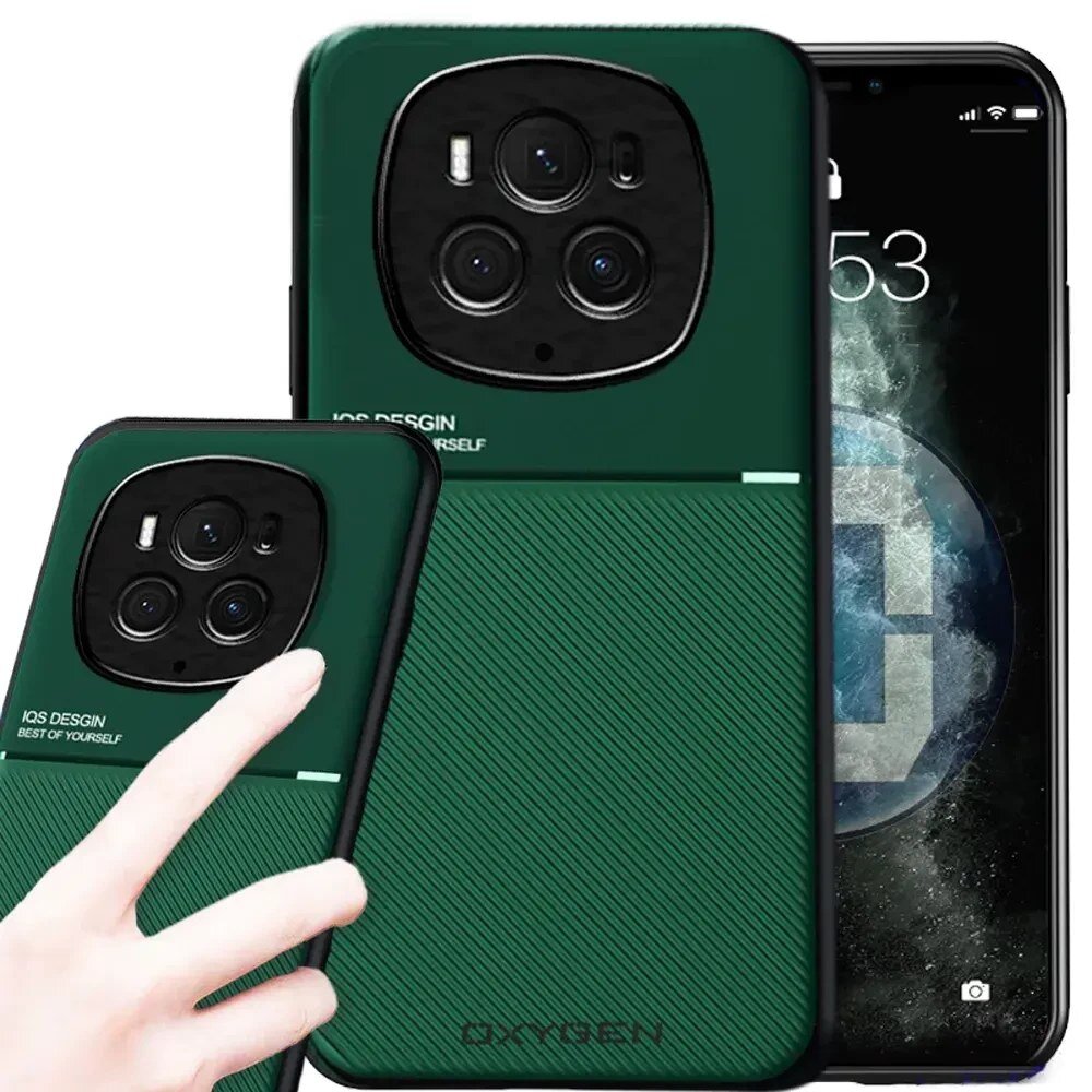Zielone etui na telefon z napisem \'IQS DESIGN BEST OF YOURSELF\' oraz \'OXYGEN\' na dole, z widocznym aparatem fotograficznym. Obok znajduje się telefon z wyświetlaczem pokazującym godzinę 12:53.