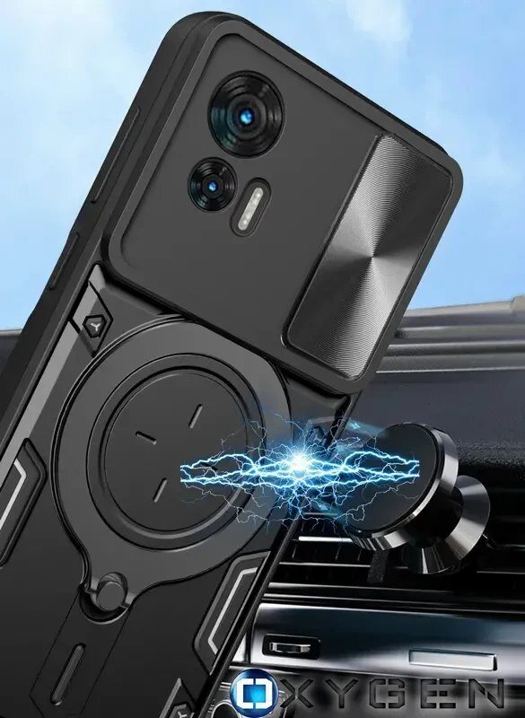 Czarne etui na telefon z widocznymi dwoma obiektywami aparatu i błyskawicą symbolizującą ładowanie bezprzewodowe. Na dole widoczny jest napis \'OXYGEN\'.