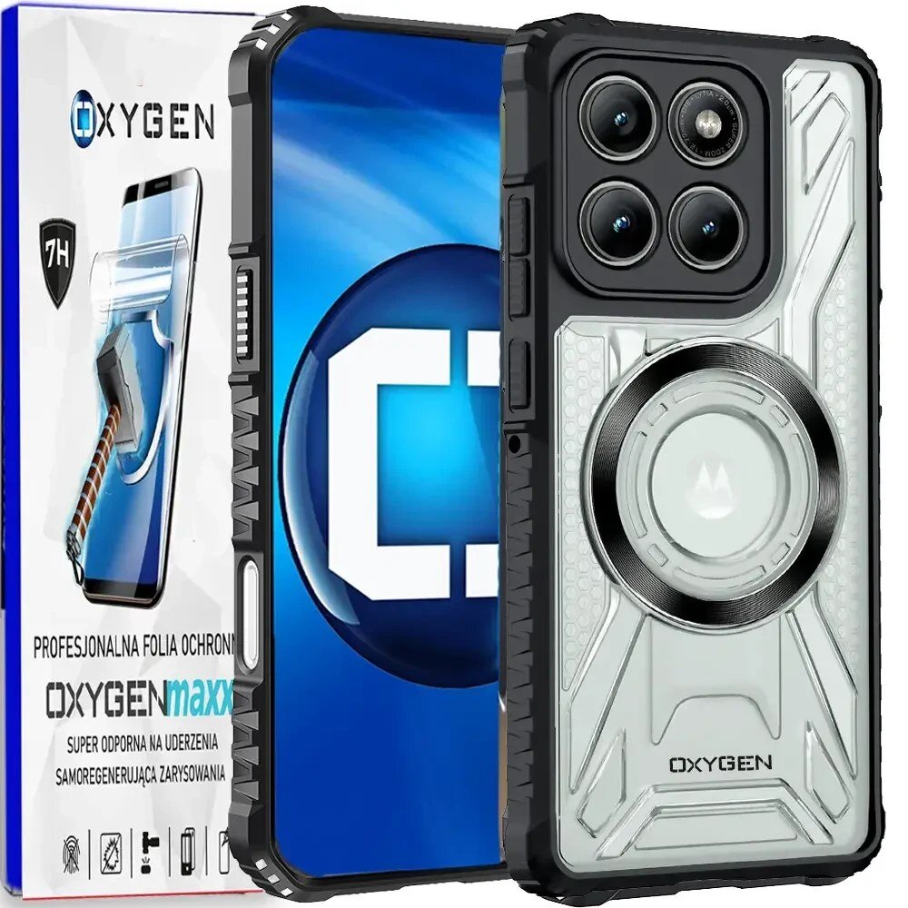 Obraz przedstawia etui na telefon z trzema dużymi otworami na aparaty oraz okrągłym wzorem na środku. W tle widoczne jest opakowanie z napisem \'OXYGENmaxx\' oraz grafiką telefonu z folią ochronną.
