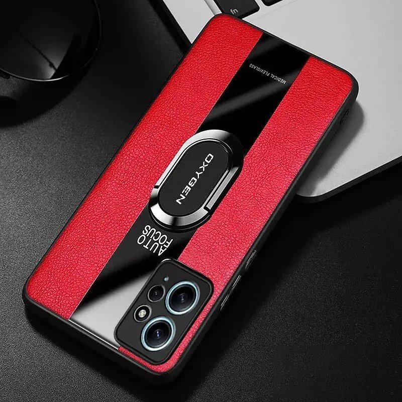 Etui na telefon w kolorze czerwonym z czarnym paskiem i napisem \'OXYGEN AUTO FOCUS\'.