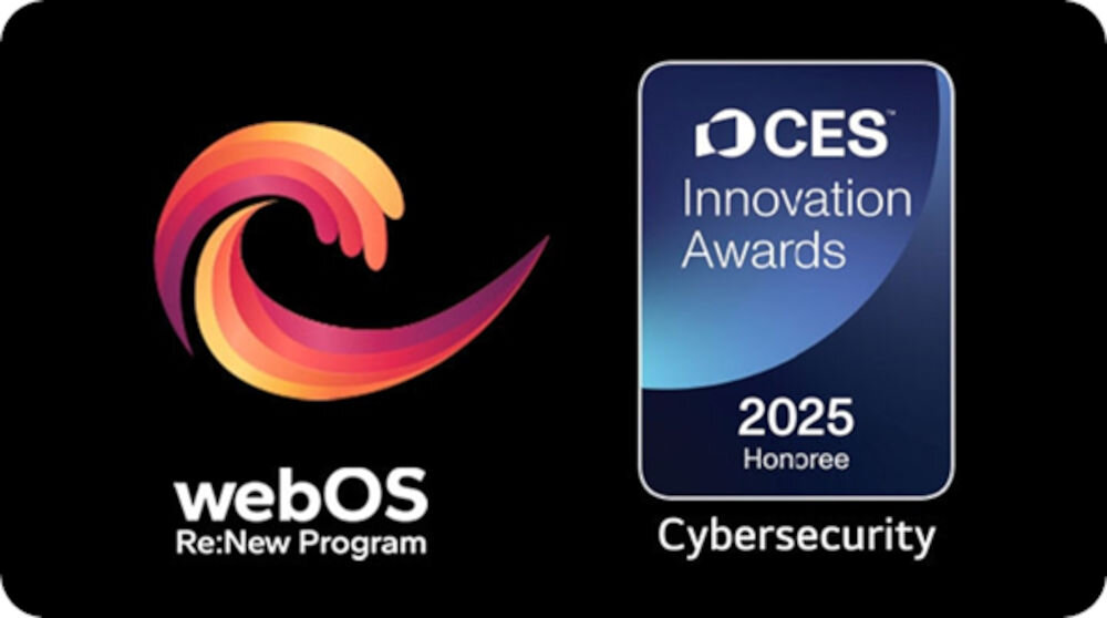 Obraz przedstawia dwa logotypy na czarnym tle. Po lewej stronie widnieje logo \'webOS Re:New Program\', a po prawej \'CES Innovation Awards 2025 Honoree Cybersecurity\'.