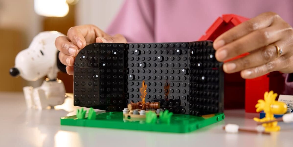 LEGO 21368 IDEAS Fistaszki: Buda Snoopy’ego rozkładana buda rozgwieżdżone niebo ognisko dekoracja