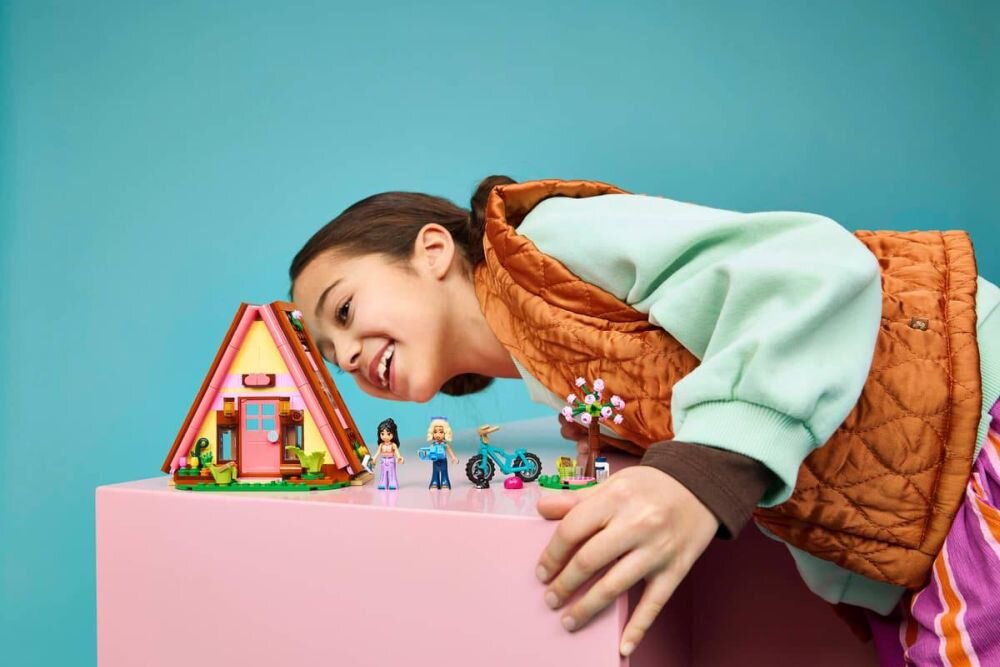 LEGO Friends Domek na luksusowym kempingu 42682 zestaw 295 elementów domek glampingowy kreatywna zabawa
