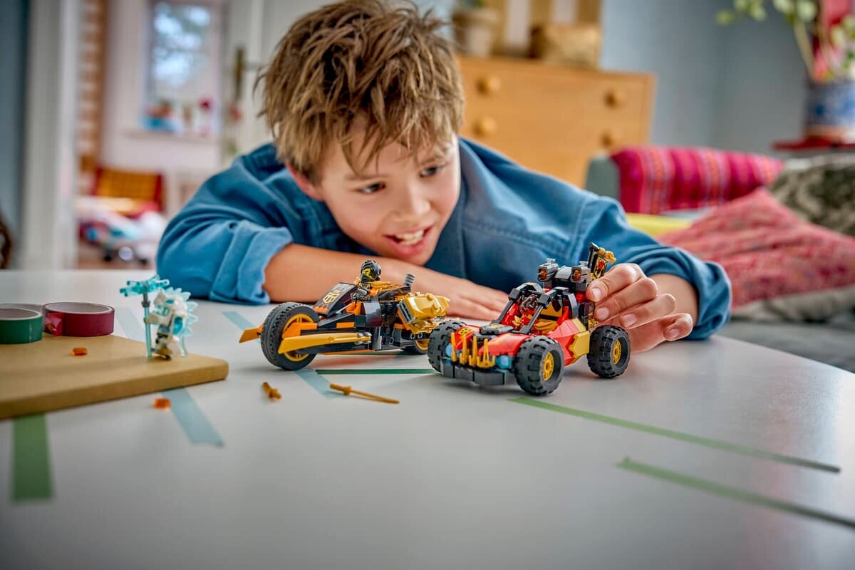 LEGO 71864 NINJAGO Wielofunkcyjne pojazdy Kaia i Cole’a łazik wyścigowy wyrzutnia kokpit motocykl ninja