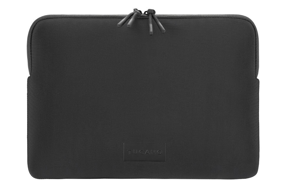 Czarne etui na laptopa z dwoma suwakami na górze. Na środku widoczne jest wytłoczone logo \'TUCANO\'.