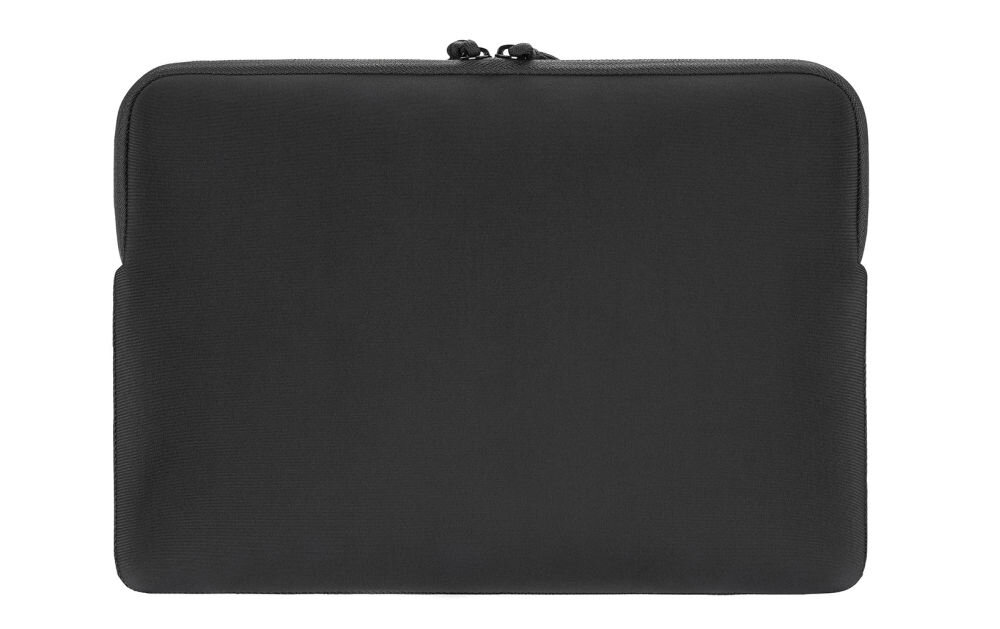 Czarne etui na laptopa z zamkiem błyskawicznym na górze, wykonane z gładkiego materiału.