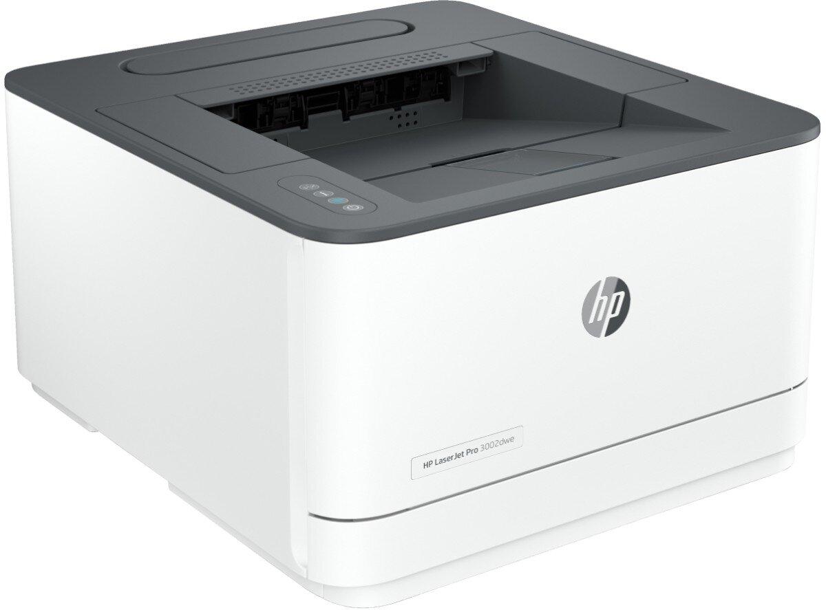 Biała drukarka z ciemnoszarym panelem górnym, na którym widoczne jest logo \'hp\'. Na przedniej części znajduje się napis \'HP LaserJet Pro 3002dwe\'.
