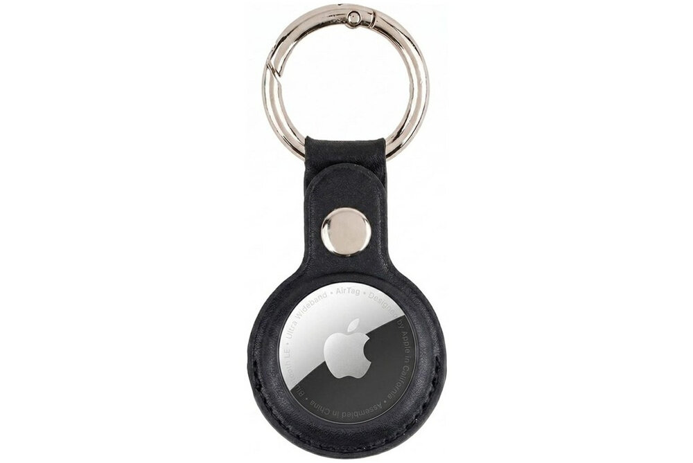 Czarny brelok skórzany z metalowym kółkiem, przeznaczony do Apple AirTag. Na środku widoczne jest logo Apple.