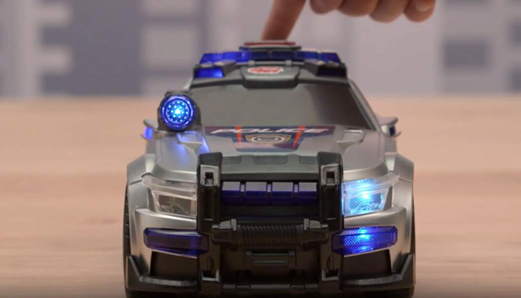 Samochód DICKIE TOYS Action Series Policja Street Force pościg przygody