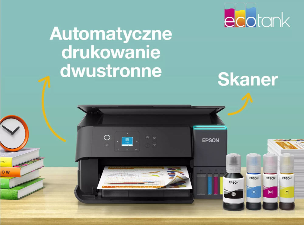 Na obrazie znajduje się urządzenie wielofunkcyjne z logo Epson, obok którego stoją butelki z tuszem. Widoczny jest tekst: \'Automatyczne drukowanie dwustronne\' oraz \'Skaner\'.