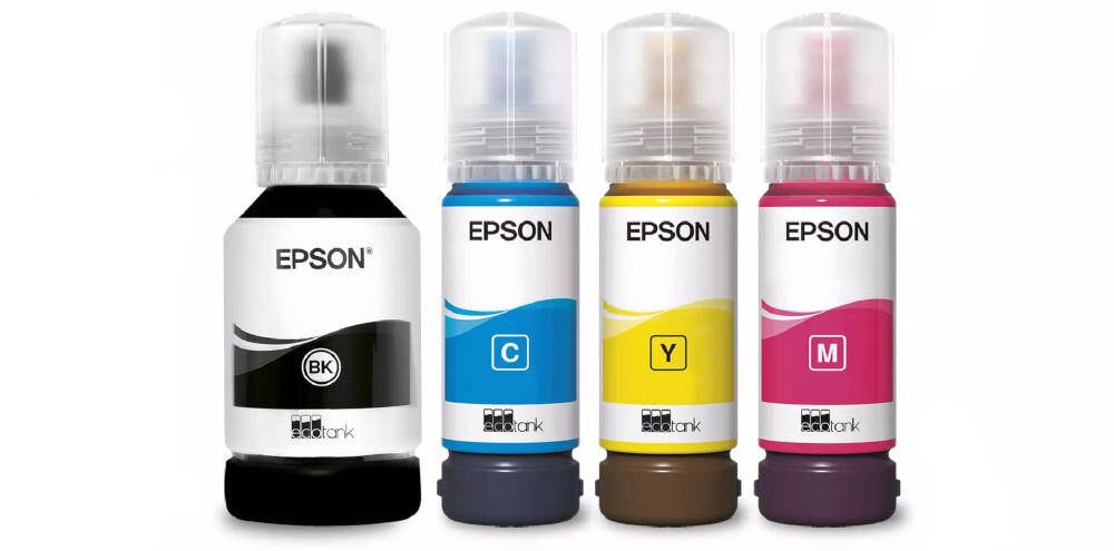 Na obrazie widoczne są cztery butelki z tuszem marki EPSON, oznaczone literami BK, C, Y, M, w kolorach czarnym, niebieskim, żółtym i różowym. Każda butelka ma przezroczystą nakrętkę i logo EcoTank na etykiecie.