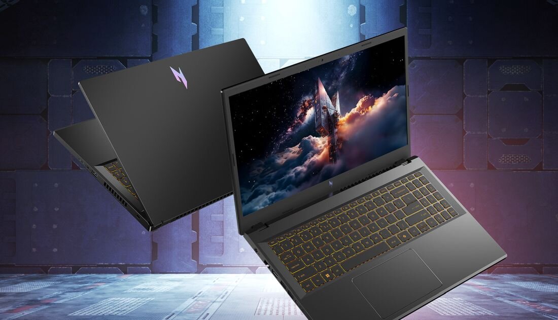 Laptop Acer Nitro prezentuje podświetlaną klawiaturę i gamingową obudowę na futurystycznym tle podczas rozgrywki i pracy kreatywnej 