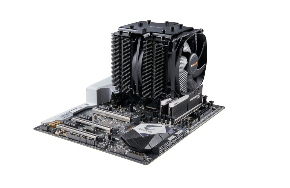 CHŁODZENIE CPU BE QUIET DARK ROCK 4 PRO BK022 montaż miejsce chłodzenie powietrzem