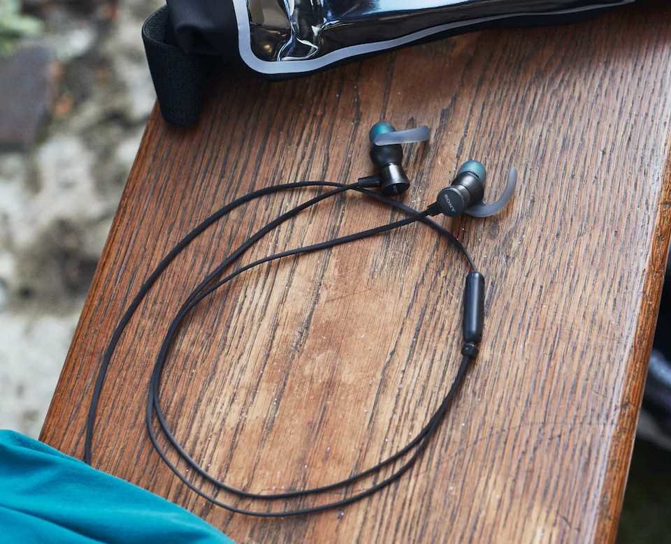 Słuchawki dokanałowe SONY MDR-XB510AS - Słuchawki