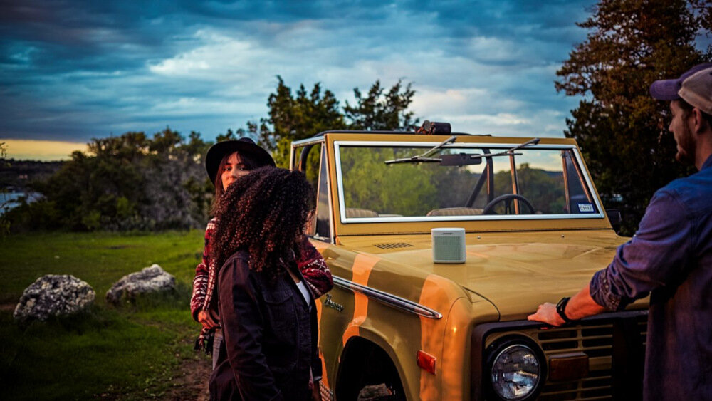 Głośnik mobilny BOSE Soundlink Color  - Full Array LED