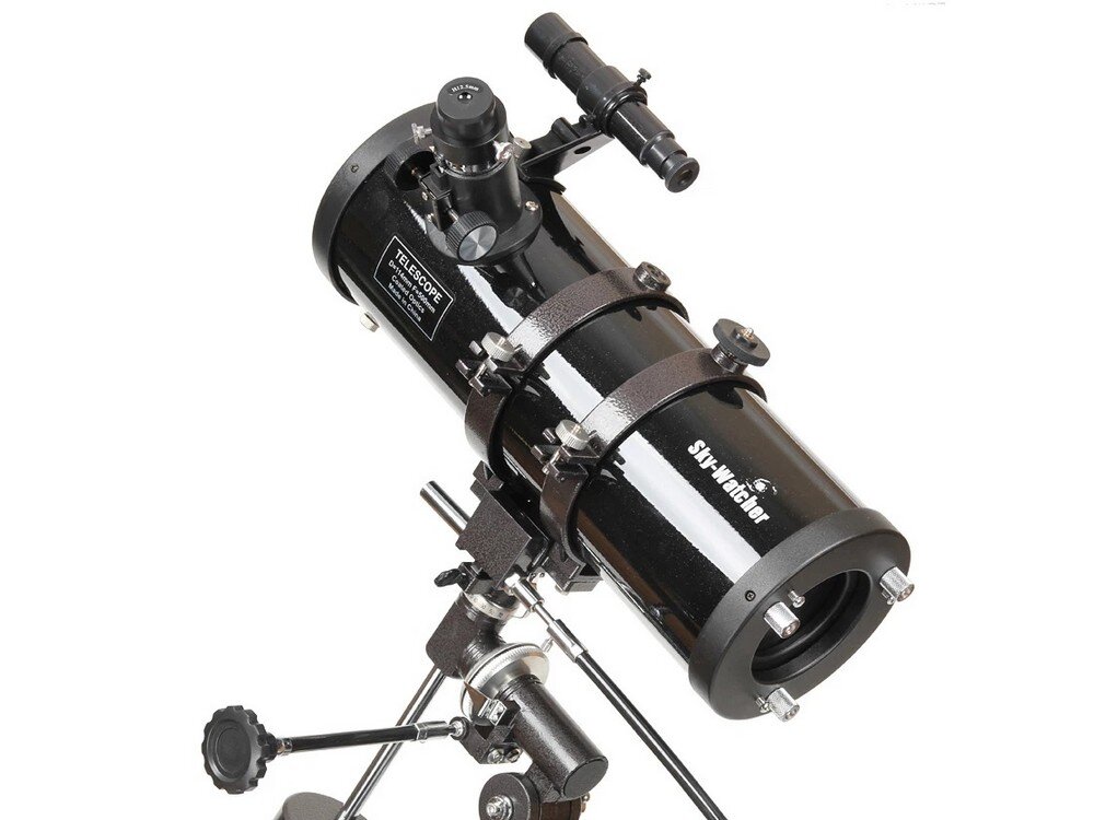 Teleskop Sky-Watcher BK1145EQ1 bok z bliska