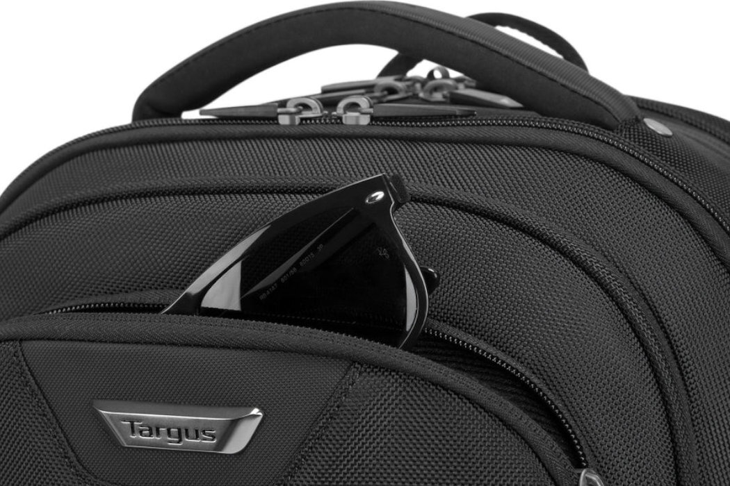 Plecak na laptopa TARGUS Corporate Traveller 15.6 cali Czarny wyposażenie wodoodporny wygodny komfortowy zabezpieczenie