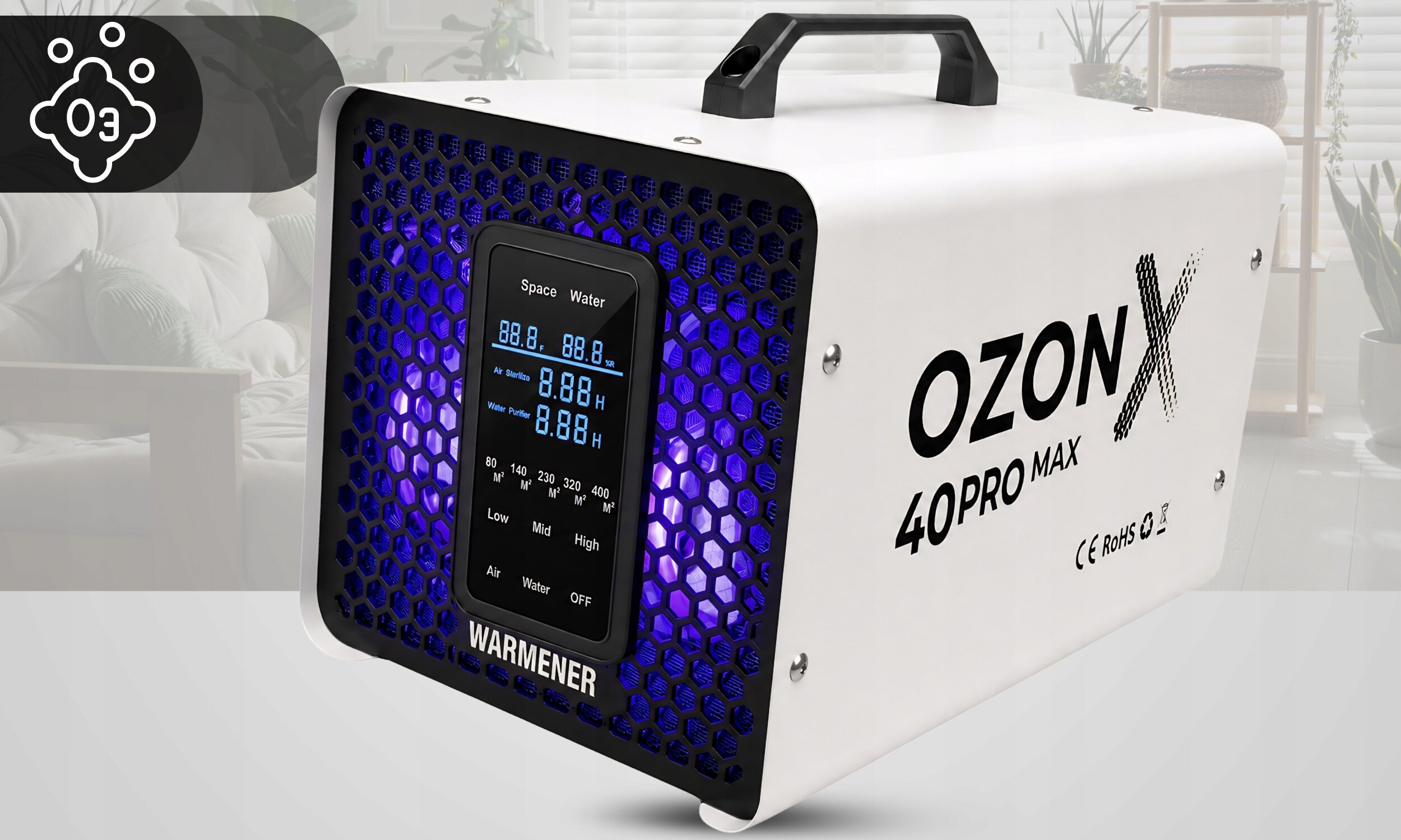 Na obrazie widoczny jest biały ozonator z napisem \'OZON X 40PRO MAX\' oraz logo \'WARMENER\'. Urządzenie ma panel z wyświetlaczem pokazującym wartości \'88.8\' i przyciski oznaczone jako \'Air\', \'Water\', \'OFF\'.