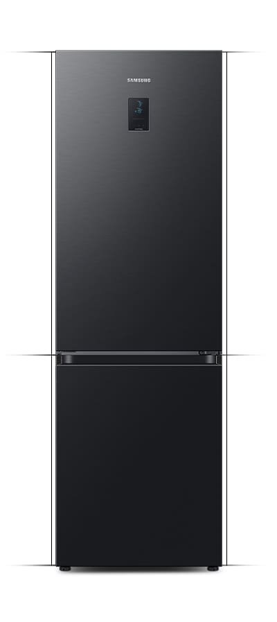 Czarna lodówka z połyskiem z logo \'SAMSUNG\' na górnych drzwiach. Na drzwiach znajduje się mały wyświetlacz.