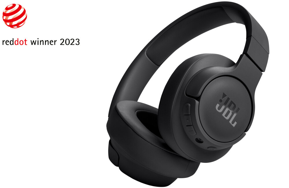 Czarne słuchawki nauszne z widocznym logo JBL na nauszniku. W lewym górnym rogu znajduje się napis \'reddot winner 2023\' obok czerwonego logo.