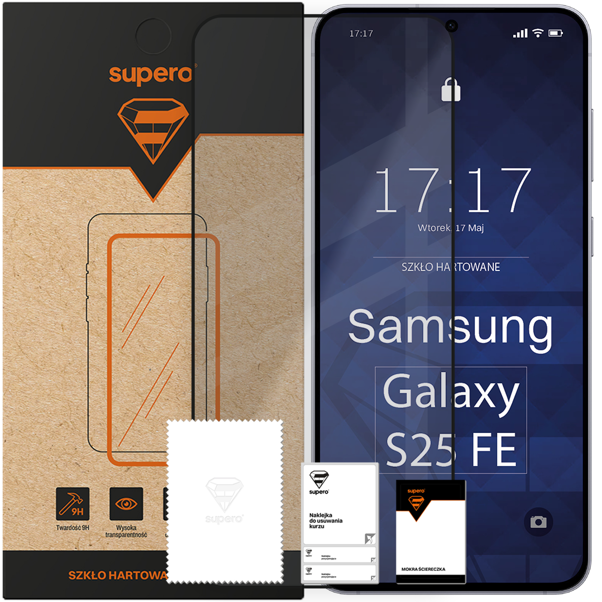 Opakowanie szkła hartowanego Supero z logo i grafiką telefonu, obok widoczny telefon z nałożonym szkłem oraz akcesoria: ściereczka i naklejka do usuwania kurzu. Na ekranie telefonu widoczny jest tekst: \'17:17 Wtorek 17 Maj SZKŁO HARTOWANE Samsung Galaxy S25 FE\'.