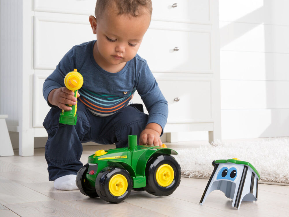 Traktor TOMY John Deere Build A Johnny Tractor 46655 bezpieczne materiały trwałe materiały