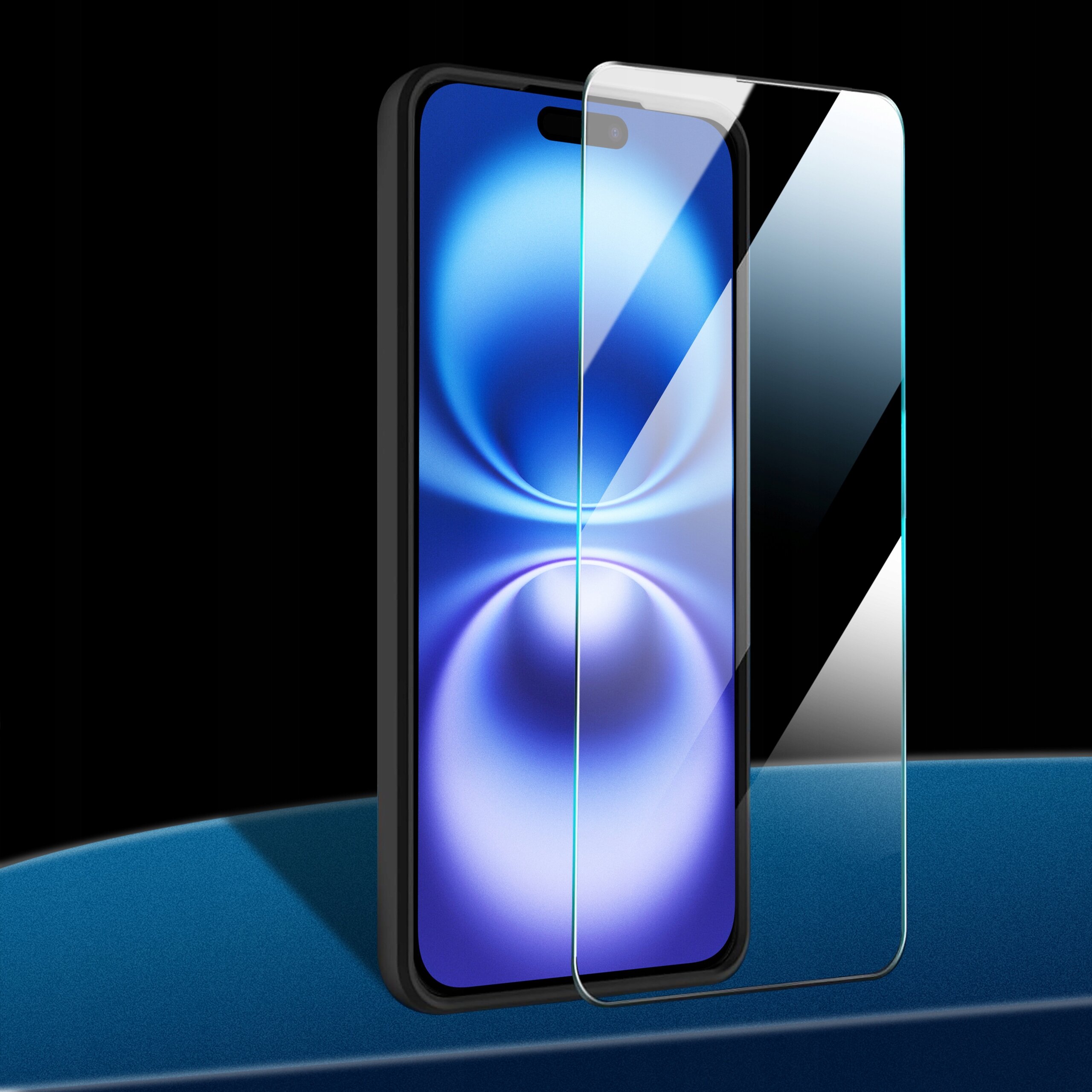 Obraz przedstawia telefon z niebieskim ekranem, na którym znajduje się przezroczyste szkło ochronne. Telefon jest umieszczony w czarnym etui.