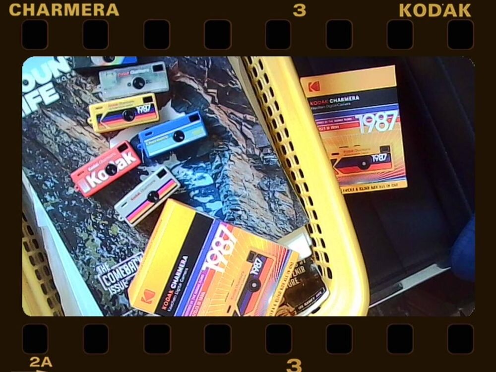 Aparat KODAK Charmera Keychain Digital Camera style retro kolekcjonerskie wersje