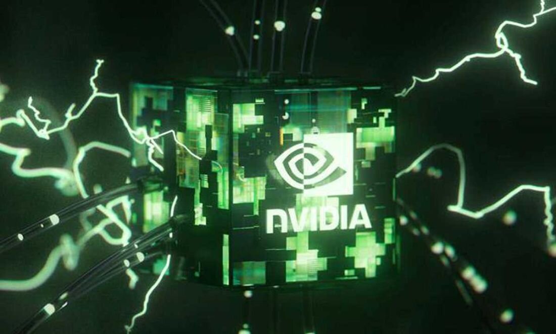 Obraz przedstawia sześcian z pikselowym wzorem w odcieniach zieleni i czerni, z logo \'nvidia\' na jednej ze ścian. Wokół sześcianu widoczne są zielone błyskawice.