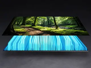320x240-quantum-matrix-technology-slim Obraz przedstawia przekrój technologii wyświetlacza, z górną warstwą pokazującą las i ścieżkę oraz dolną warstwą z niebieskimi liniami świetlnymi. Scena sugeruje zaawansowaną technologię wyświetlania obrazu.