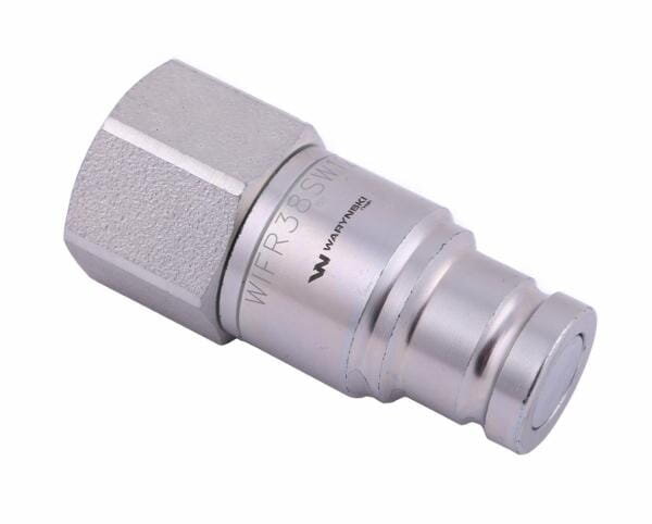 Metalowe szybkozłącze hydrauliczne z widocznym napisem \'WFR38SW\' oraz logo \'Waryński\'.