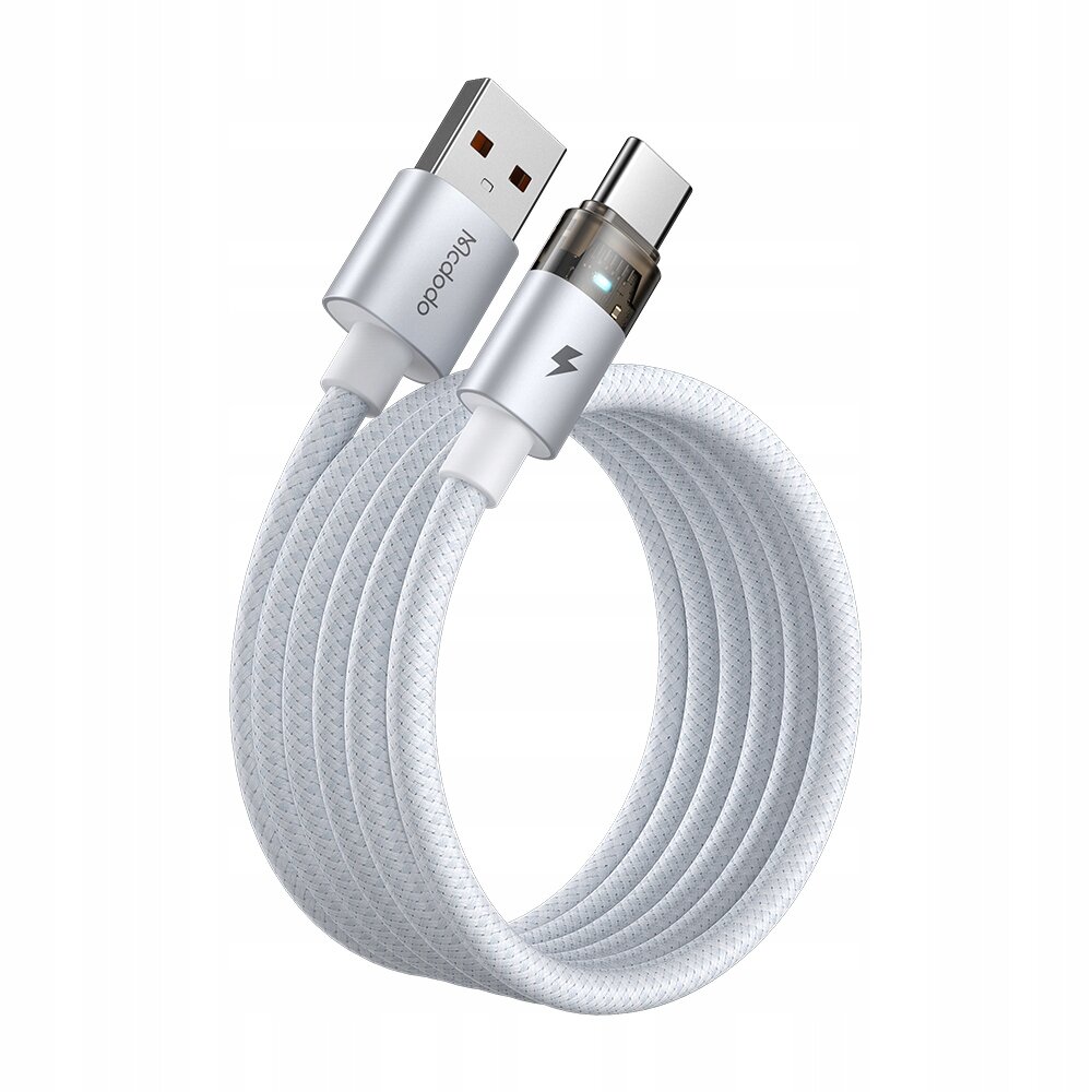 Biały kabel USB z końcówkami USB-A i USB-C, z widocznym logo \'Mcdodo\' na jednej z końcówek. Kabel ma plecioną strukturę i symbol błyskawicy na złączu USB-C.