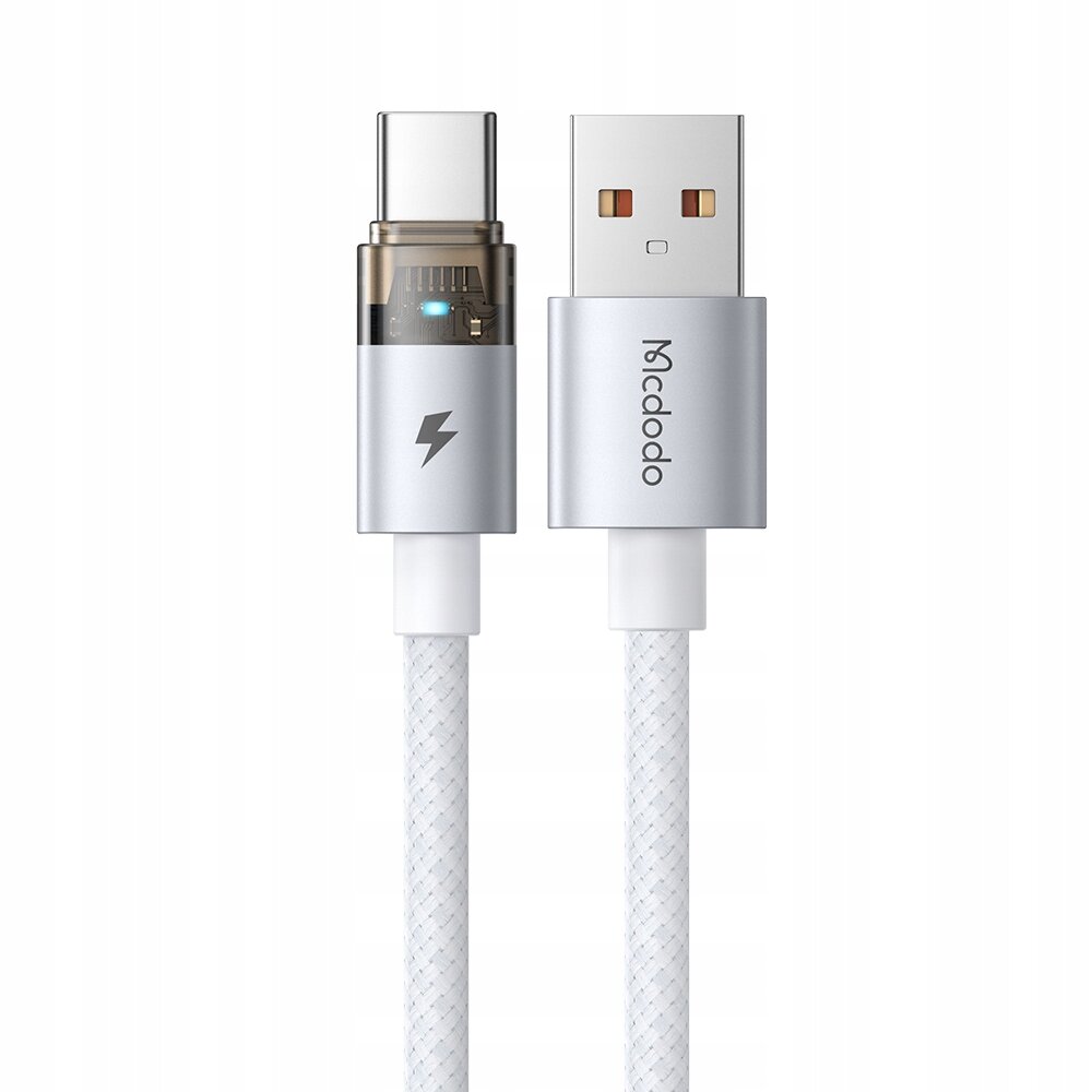 Na obrazie widoczny jest biały kabel USB z końcówkami USB-A i USB-C. Na jednej z końcówek znajduje się logo \'Mcdodo\' oraz symbol błyskawicy.