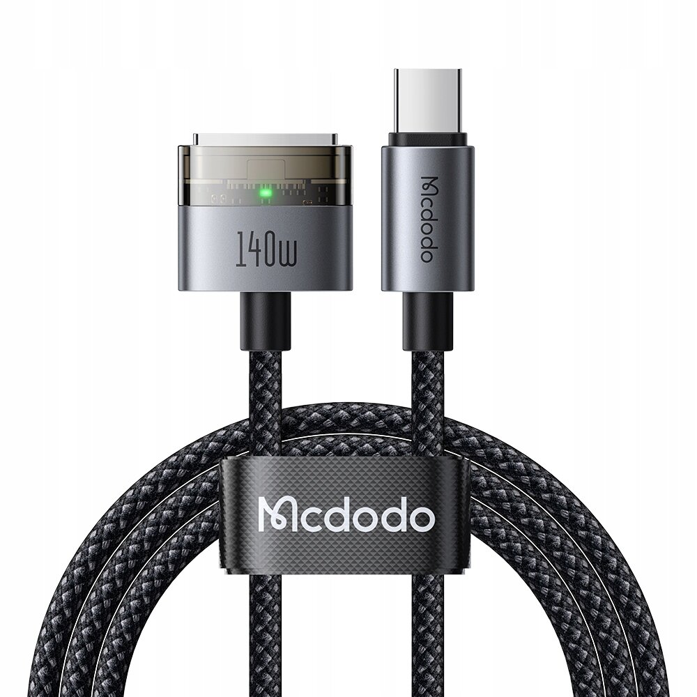 Na obrazie widoczny jest kabel zasilający z dwoma końcówkami: jedną z oznaczeniem \'140W\' i drugą z logo \'Mcdodo\'. Kabel jest opleciony w ciemnym materiale i spięty opaską z napisem \'Mcdodo\'.